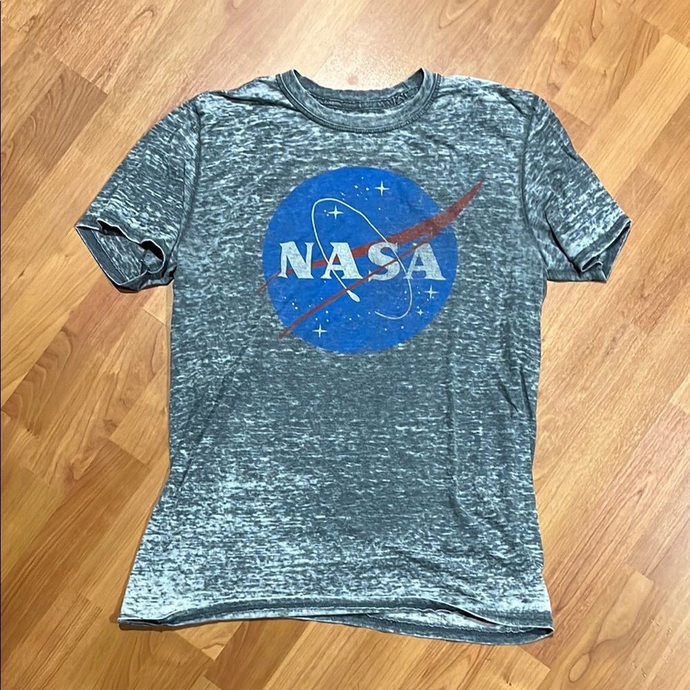 3/$20 NASA Gray Graphic T-Shirt